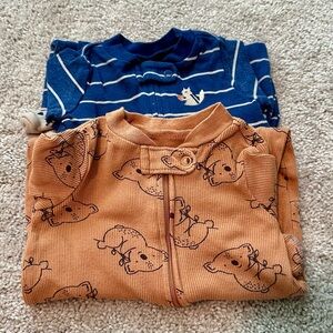 Set of 3 month Carters sleepers